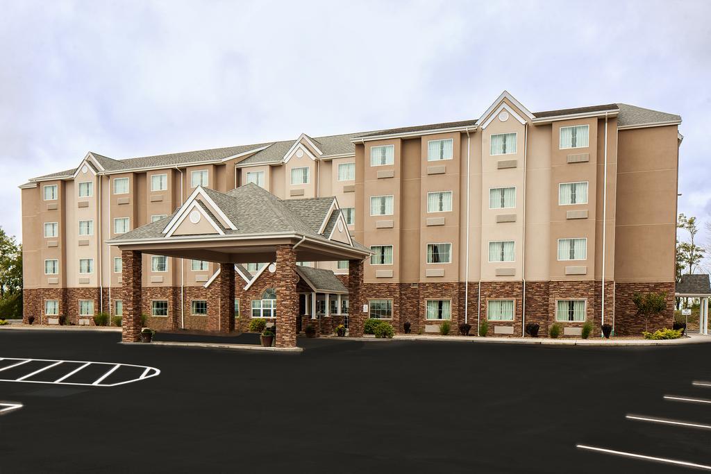 Microtel Inn & Suites By Wyndham St Clairsville - Wheeling St. Clairsville Exteriér fotografie